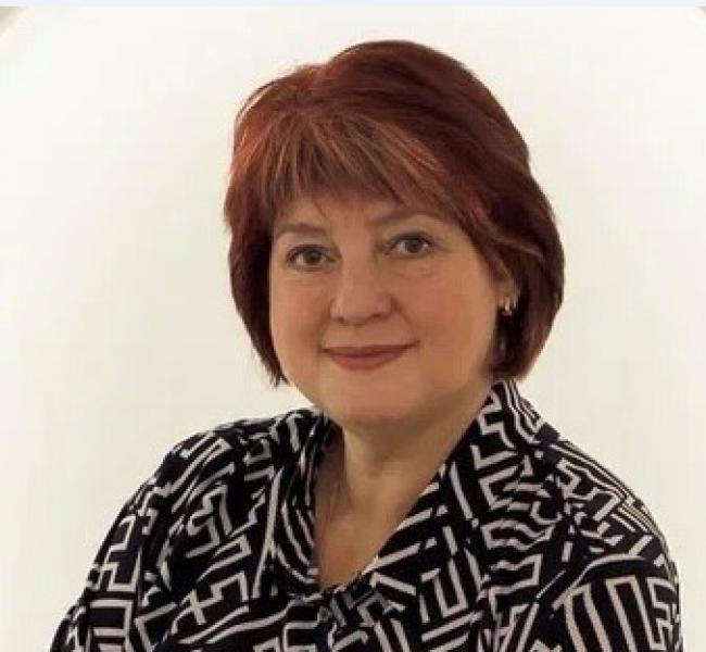 Бездомникова Елена Владимировна